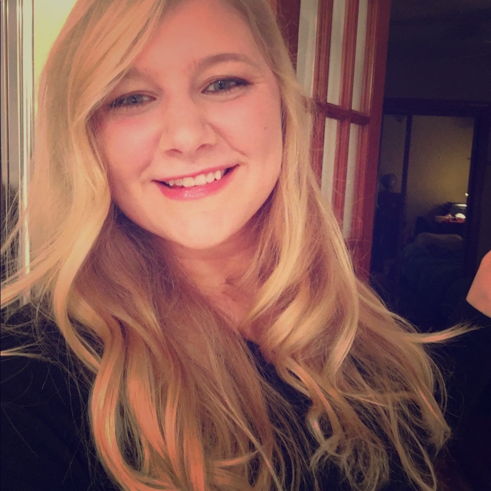 Meet your Posher, Amanda